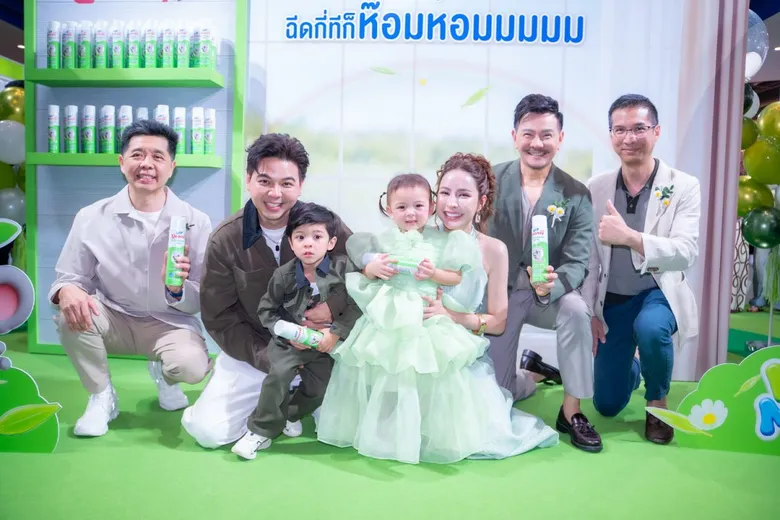 SWC เปิดตัว Kleansy บุกตลาดสเปรย์ปรับอากาศ พาความหอมมาพร้อมความน่ารัก เปิดตัวพรีเซนเตอร์ฟันน้ำนม 'โซล-โมเน่' และมาสคอตพี่หมีตัวหอม พร้อมครองใจทุกคนในครอบครัว