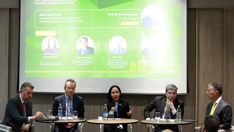 ก.ล.ต. ร่วมเวทีเสวนา IOSCO-ADB joint session แลกเปลี่ยนมุมมองการใช้เทคโนโลยี AI กำกับดูแลตลาดทุนไทยที่สมดุล