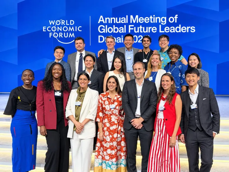 ท๊อป จิรายุส เข้าร่วมงานประชุม Young Global Leaders และ Asia 21 สองเวทีรวมตัวผู้นำรุ่นใหม่ระดับโลก