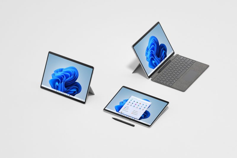 เตรียมพบกับ Surface Pro 8 ใหม่ อุปกรณ์ 2-in-1 อันทรงพลังและเหนือชั้นยิ่งกว่า เพื่อประสบการณ์ Windows 11