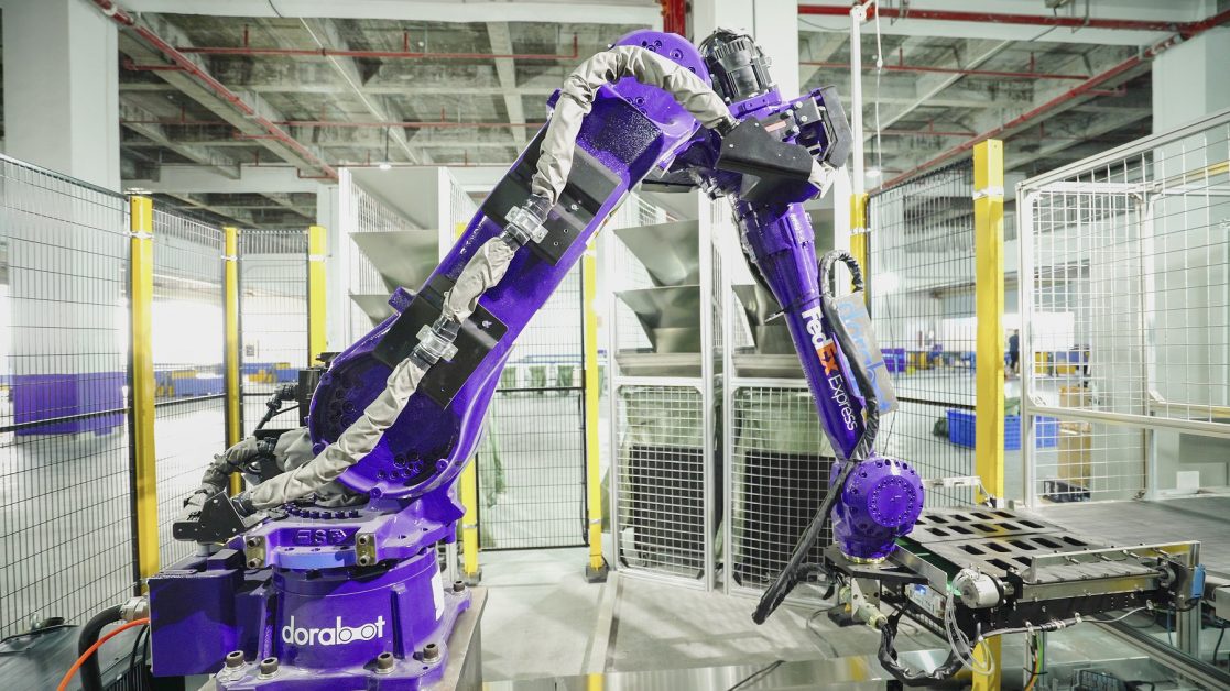 เฟดเอ็กซ์เปิดตัวหุ่นยนต์ปัญญาประดิษฐ์ (AI) ช่วยคัดแยกสินค้า เพื่อผลักดันอุตสาหกรรมโลจิสติกส์อัจฉริยะ