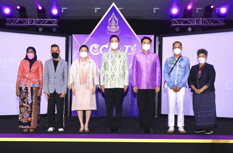 กระทรวงวัฒนธรรมจับมือ 7 องค์กรเอกชน ลงนามบันทึกข้อตกลงส่งเสริมตลาดผลิตภัณฑ์วัฒนธรรมชุมชนไทย ขยายผลจากงาน CCPOT GRAND EXPOSITION