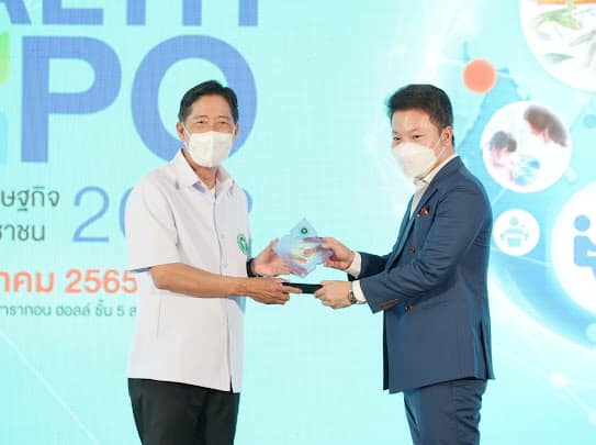 Let's Relax Spa คว้ารางวัล Nuad Thai Premium