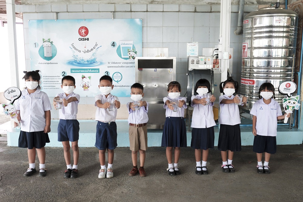 โออิชิ สานต่อโครงการ น้ำดื่มสะอาด ครั้งที่ 4 ร่วมเสริมสร้างสุขอนามัยที่ดีให้ชุมชน