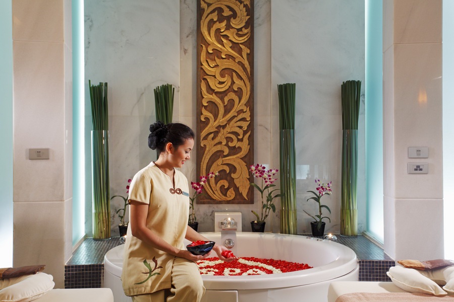 Relaxthe Affordable Way - Inner Strength treatment at Spa Cenvaree, Centara Grand at CentralWorld