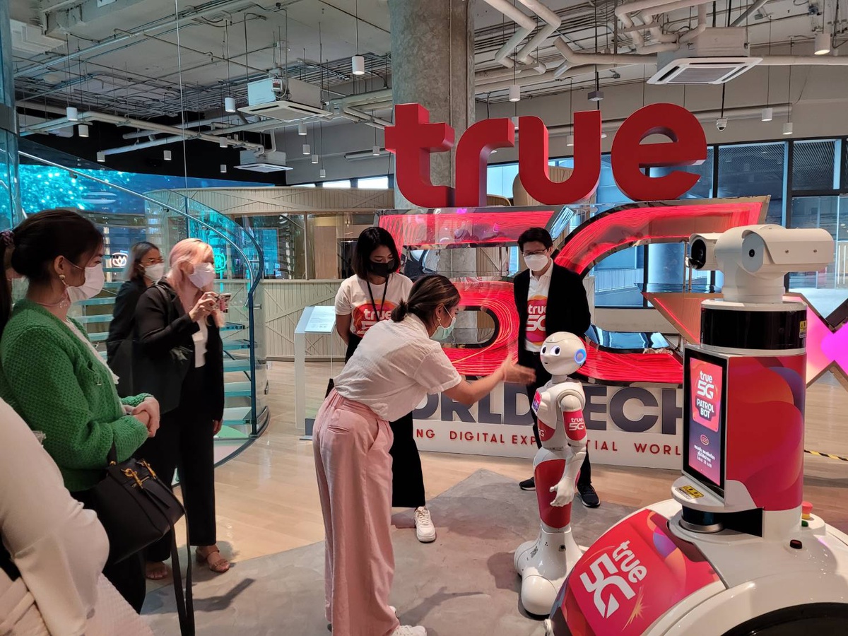 กลุ่มทรู เปิดทรู ดิจิทัล พาร์ค พร้อมนำชม True 5G Worldtech X ต่อยอดองค์ความรู้แก่คณาจารย์และนิสิต หลักสูตรวิทยาศาสตร์ ระดับปริญญาโทและเอก จุฬาลงกรณ์มหาวิทยาลัย