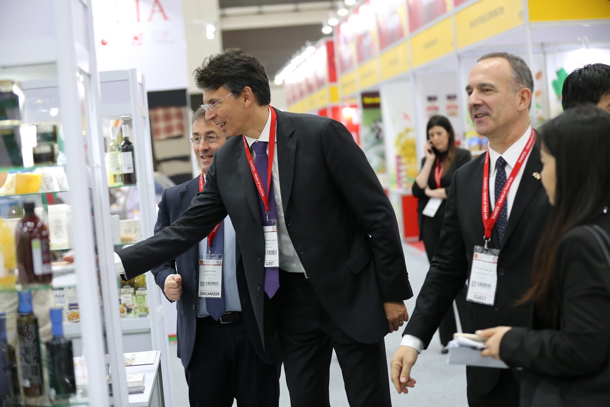 Italian Food and Beverage Products Back Stronger-Than-Ever at THAIFEX-Anuga 2022 in Bangkok, Presented by the Italian Trade Agency and Italian Embassy Lazada Online Shopping and Live Cooking Demonstrations Featured at Italian Pavilion