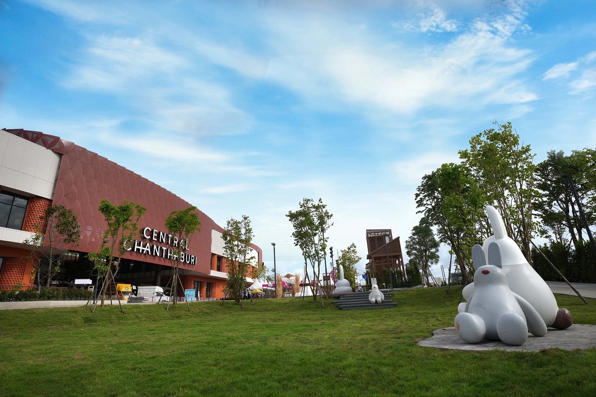 Central Chanthaburi now open! - the largest mixed-use project of the East aims to help thrust Thailand's economy and tourism, spotlighting the local pride under the concept of 'Charming Chanthaburi'