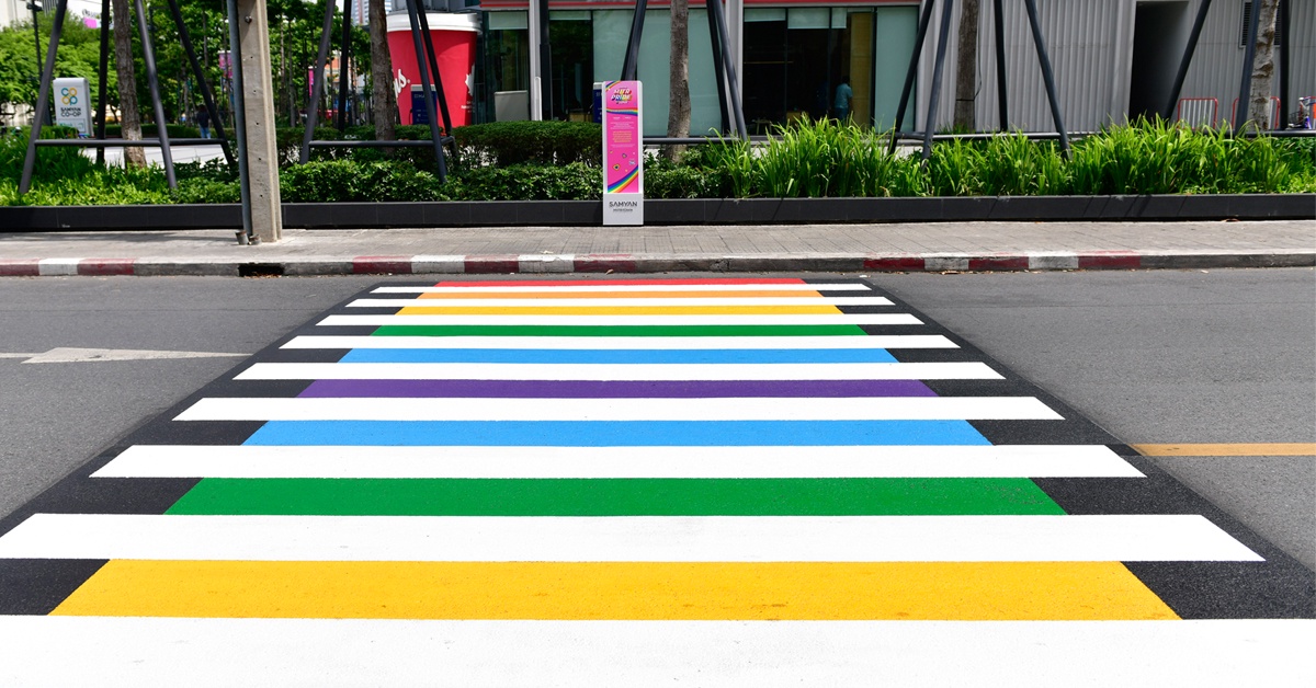 TOA จับมือพันธมิตร ต้อนรับ Pride Month ส่งเฉดสีที่หลากหลาย สร้างสรรค์ทางม้าลายสีรุ้งแห่งแรกของไทย