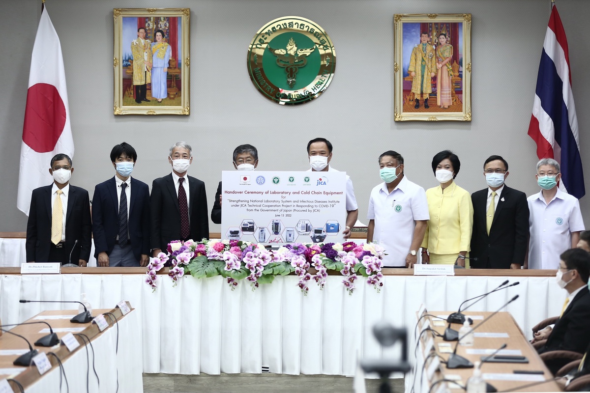 สธ.จับมือ กรมวิทย์ฯ รับมอบวัสดุเครื่องมือวิทยาศาสตร์และพัฒนาห้องปฏิบัติการจากรัฐบาลญี่ปุ่น