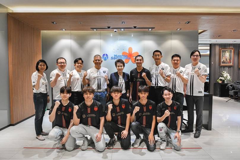 ผู้บริหาร บล.หยวนต้า ร่วมสนับสนุนและแสดงความยินดี นักกีฬา e-Sport ทีม Daytrade Gaming ที่สร้างชื่อเสียงให้กับประเทศไทย