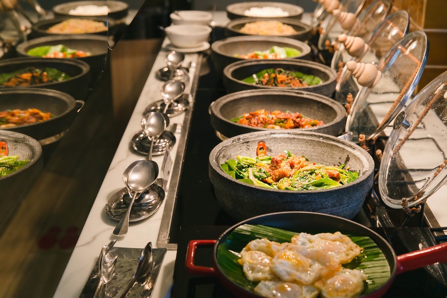 Ventisi's Premium International Buffet Spread Is Now Running Daily