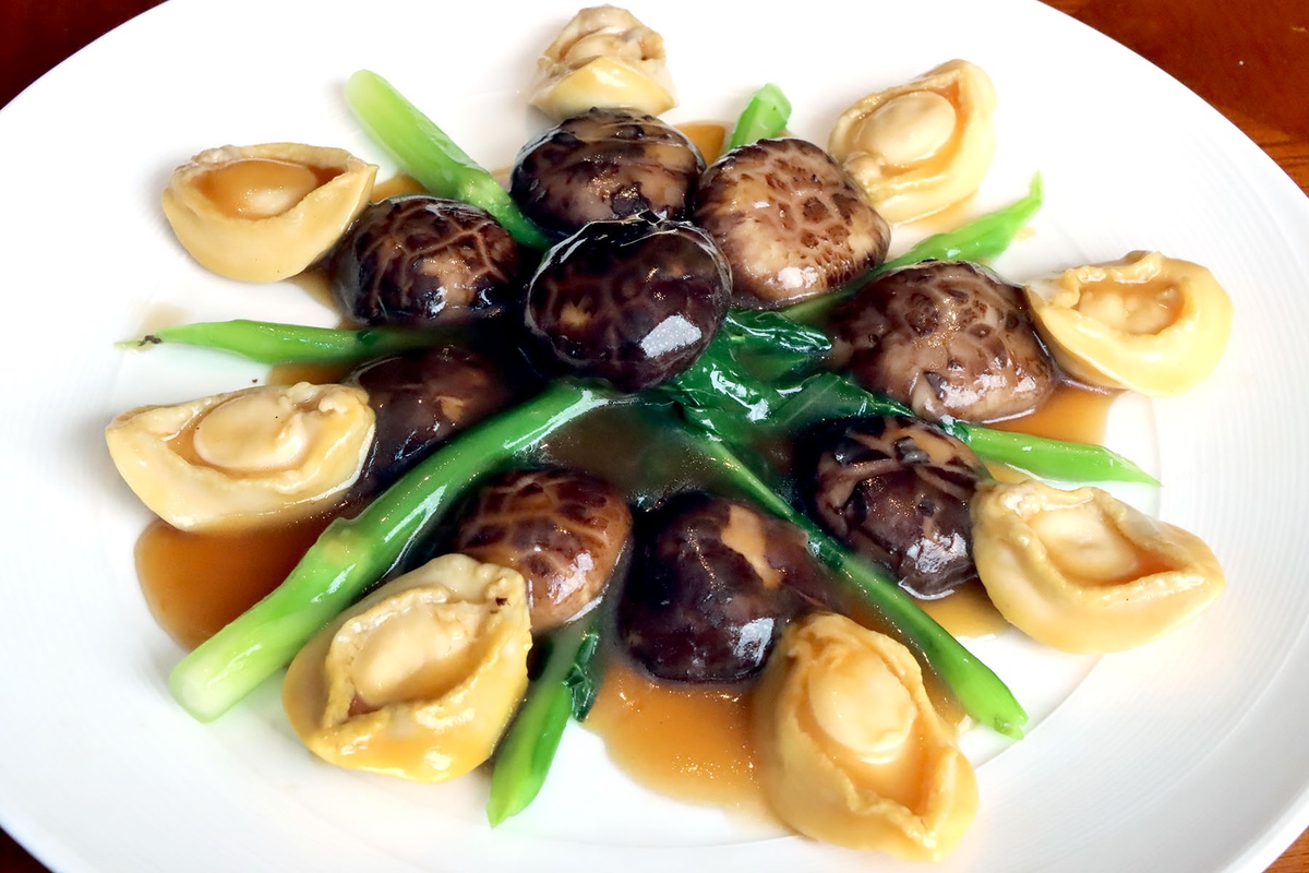 Abalone promotion at Yok Chinese Restaurant