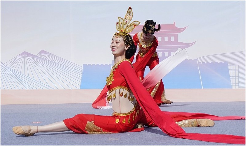 Xinhua Silk Road: เปิดฉากฤดูท่องเที่ยวเชิงวัฒนธรรมอวิ๋นกัง ณ เมืองต้าถงทางตอนเหนือของจีน