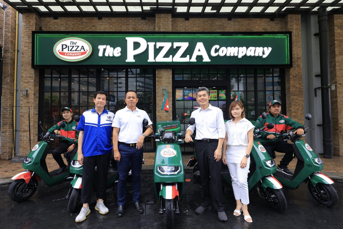 Minor Food introduces Green Delivery food delivery service, the first to use electric motorcycles for food delivery under The Pizza Company 1112, piloting in Bangkok first