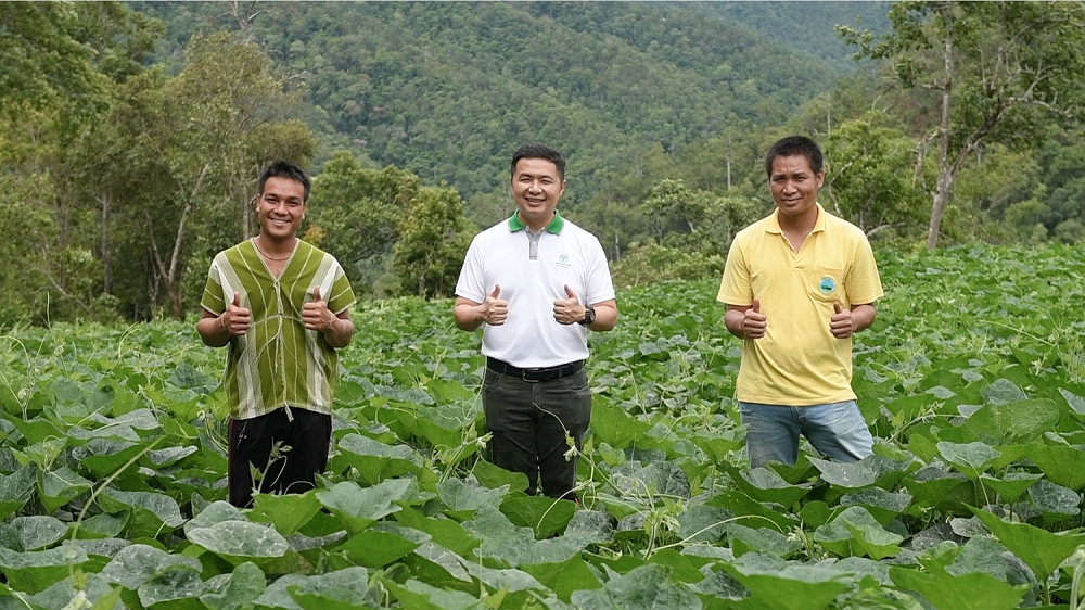 มูลนิธิเจริญโภคภัณฑ์พัฒนาชีวิตชนบท ผนึกกำลัง โลตัส รับซื้อ ฟักทอง ล็อตแรกจากเกษตรกรในโครงการอมก๋อยโมเดล พร้อมส่งเสริมโมเดลเกษตรมูลค่าสูง