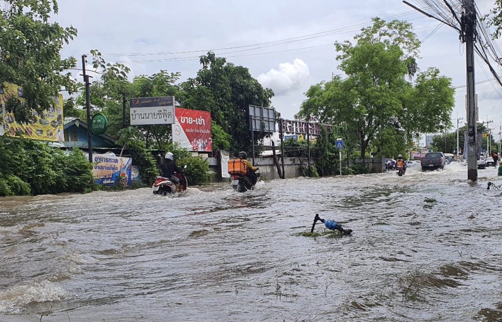 LPP ร่วมกับวิทยาลัยการอาชีวศึกษาปทุมธานี และไทยฮอนด้า จัดซ่อมแซมรถจักรยานยนต์ฟรี ช่วยเหลือชาวรังสิตที่ประสบภัยรถลุยน้ำท่วม 10-11 ก.ย.นี้
