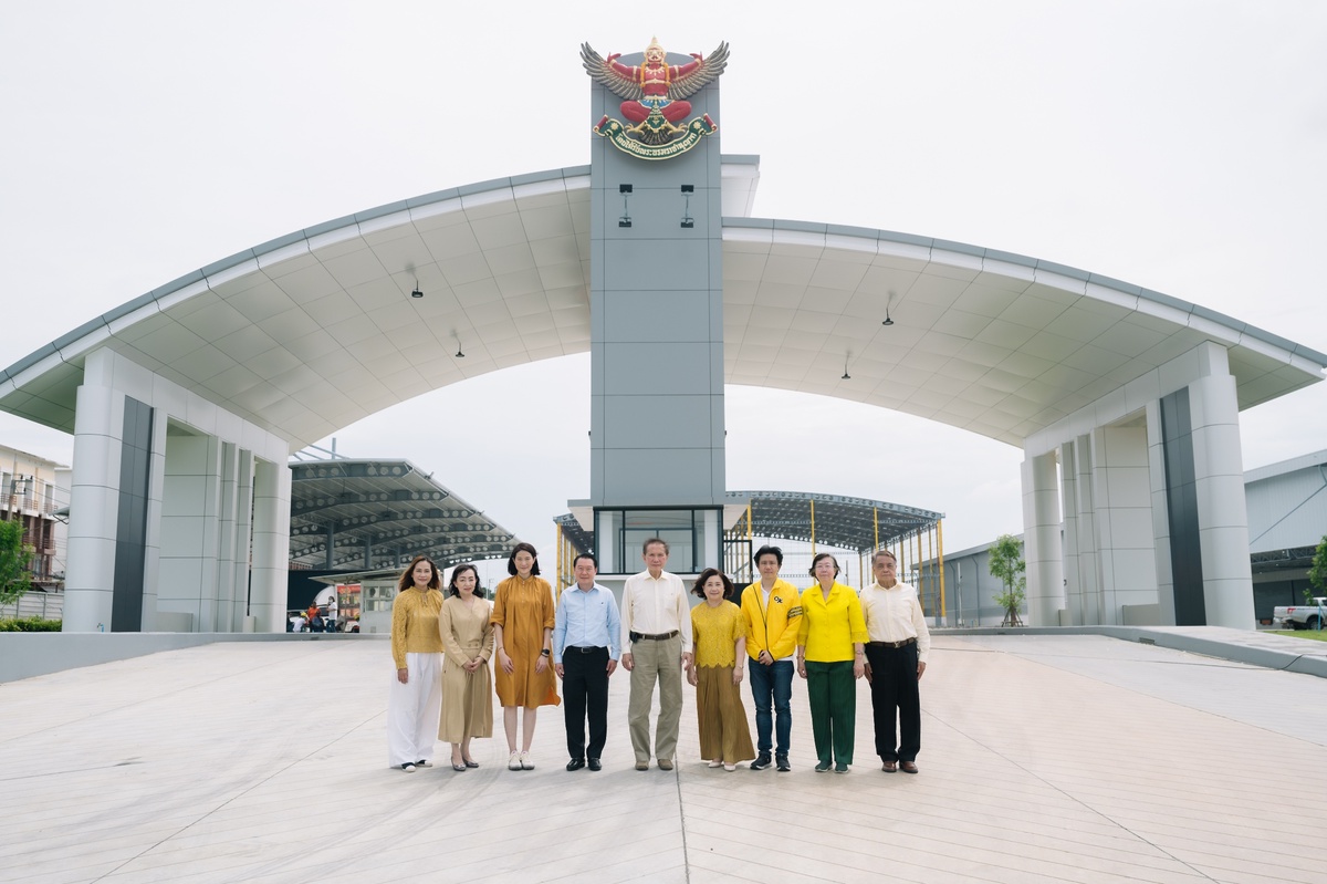 SPC SAHAPAT ทุ่มกว่า 1,000 ล้านบาท เปิดศูนย์กระจายสินค้า รองรับเขตเศรษฐกิจพิเศษอีอีซี ตั้งเป้าศูนย์กลางโลจิสติกส์ของภูมิภาค