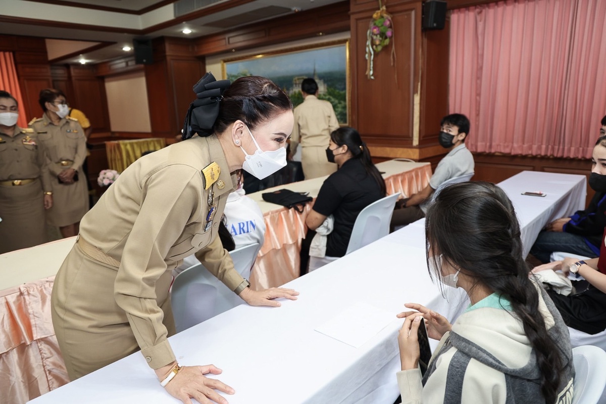 รมว.สุชาติ ส่ง 'ที่ปรึกษารัฐมนตรี'เปิดฝึกอบรมไรเดอร์ สร้างอาชีพ มีงานทำ เพิ่มรายได้