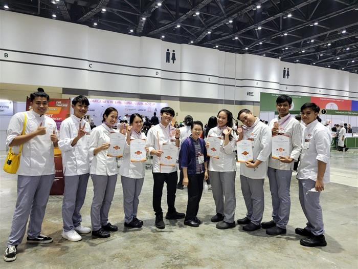 วิทยาลัยดุสิตธานี ตอกย้ำความเจ๋ง คว้าชัยสร้างผลงาน? ในรายการแข่งขัน The 26th Thailand International Culinary Cup