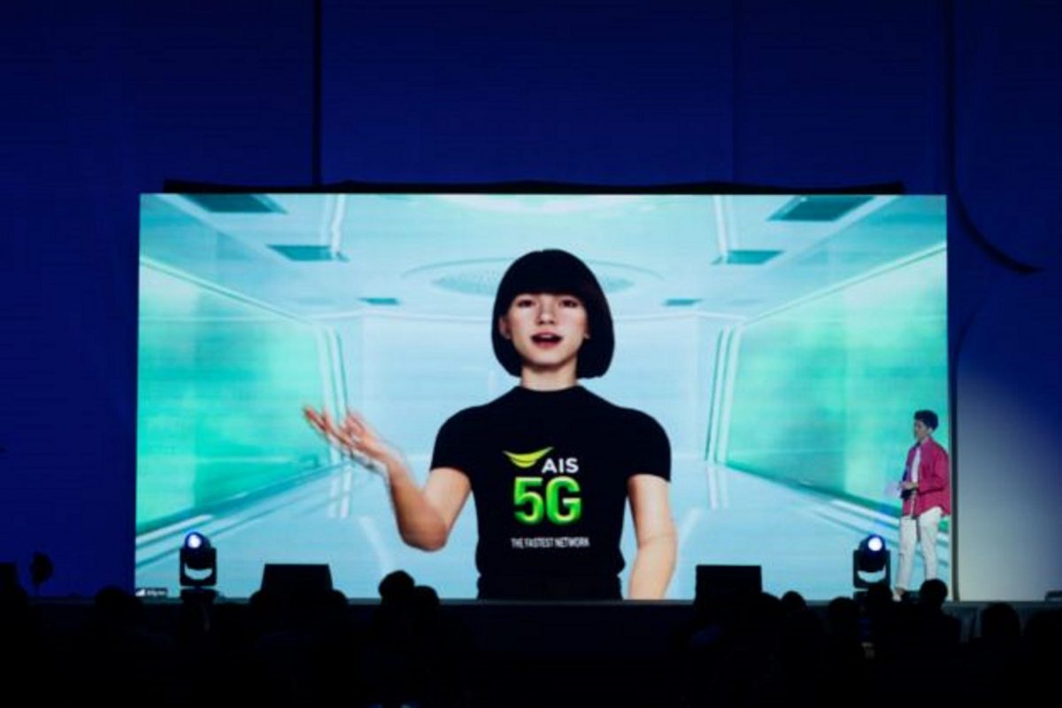 ไอ ไอรีน Metaverse Human ร่วมทอล์คสดแบบเรียลไทม์ครั้งแรกในไทย ด้วยศักยภาพความเร็วแรงของโครงข่ายอัจฉริยะ 5G ในฐานะ AIS Family ในงาน iCreator Conference 2022