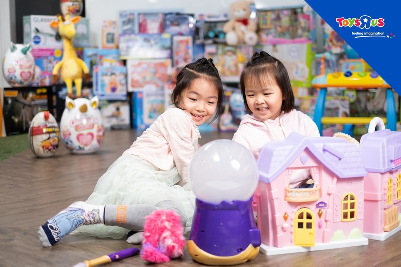 ToysRUs Thailand Unveils its Top 10 List of Must-Have Christmas Toys