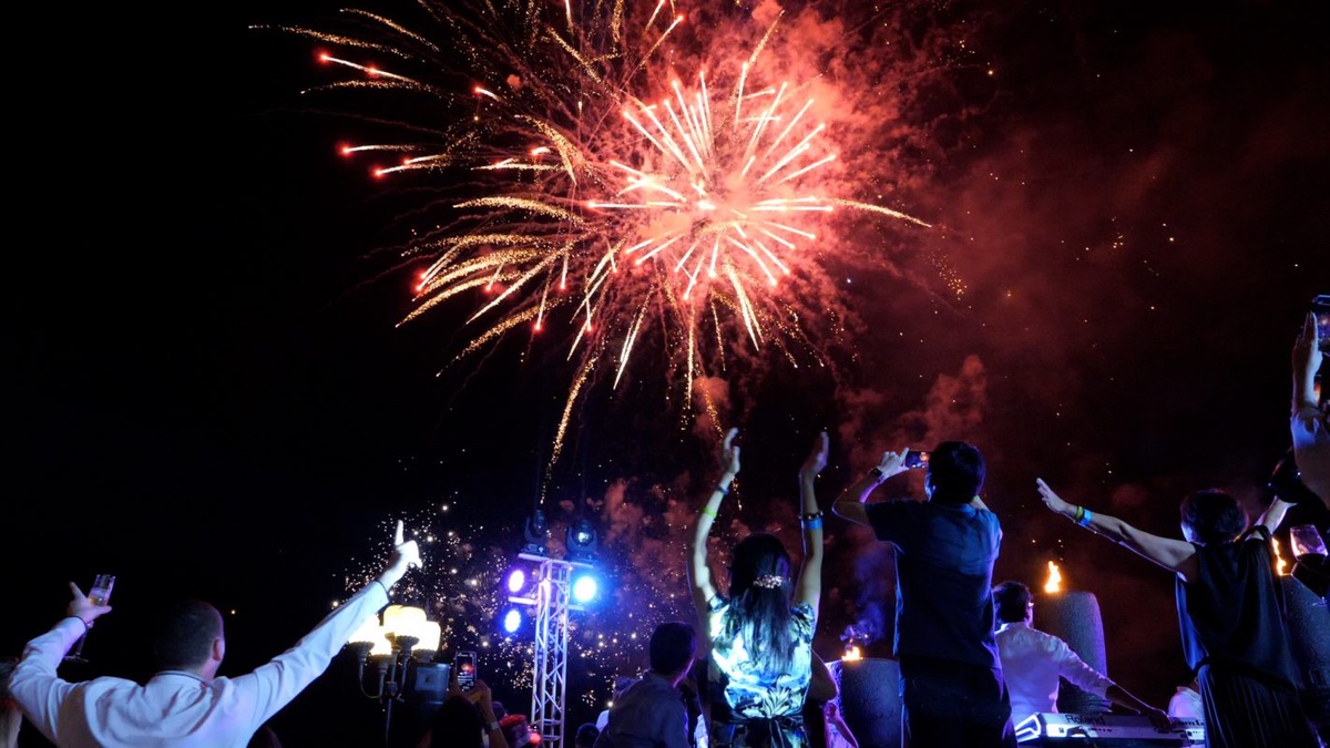 A Merry River Festival: Anantara Riverside Bangkok Unveils an Electrifying Festive Season Programme