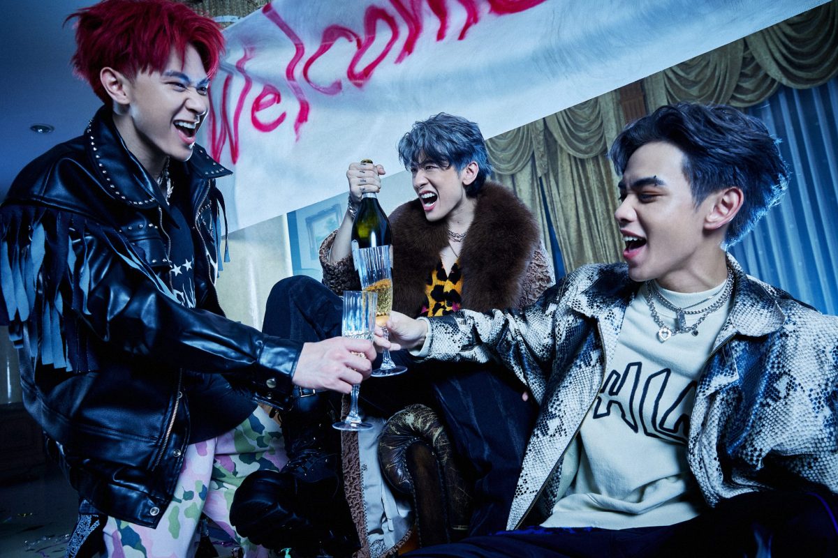 TRINITY ปลื้ม Champagne Poppin ขึ้นชาร์ตอันดับ 1 เพลงอินเตอร์ ที่คนฟังมากที่สุดในประเทศ