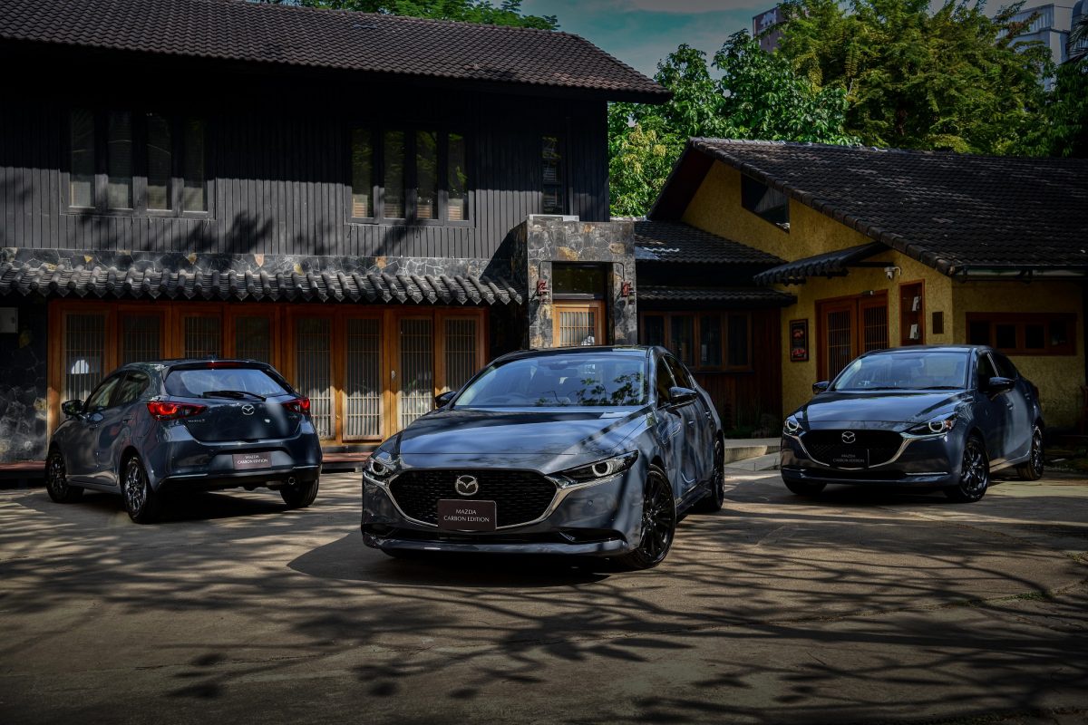 Mazda offers service package to take care of customers for 5 years with free labor fee, parts and prepares its Carbon Edition