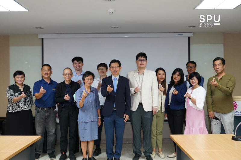 TLC SPU ร่วมกับ คอวท. จัดอบรมการจัดการเรียนการสอนในห้องเรียนโลกเสมือน Metaverse platform gather hybrid สำหรับอาจารย์ระดับอุดมศึกษา