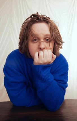 Lewis Capaldi กลับมาพร้อมซิงเกิลใหม่ส่งท้ายปี Pointless เพลงบัลลาดสุขปนเศร้าจากอัลบั้มใหม่ Broken By Desire To Be Heavenly Sent