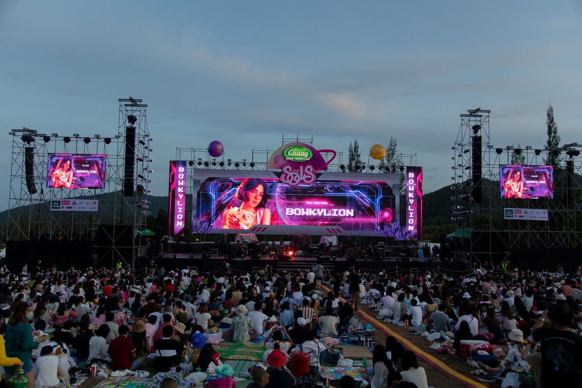 Chang Music Connection presents Season of Love Song ครั้งที่ 12 ขนทัพ 16 ศิลปิน พุ่งทะยานเสิร์ฟบทเพลงที่ทุกคนคุ้นเคย บนดวงดาวแห่งรักตลอด 16 ชั่วโมง