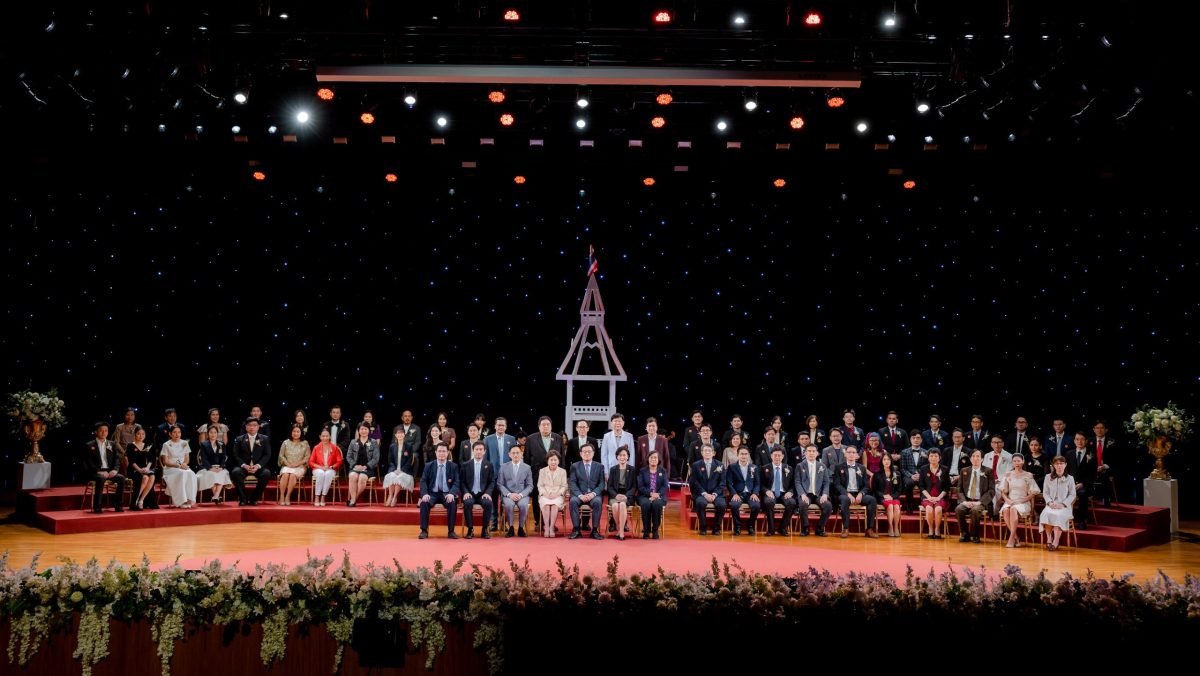 Thammasat University honors 73 researcher cases, 7 branches, and 57 awards, emphasizing on academic progress