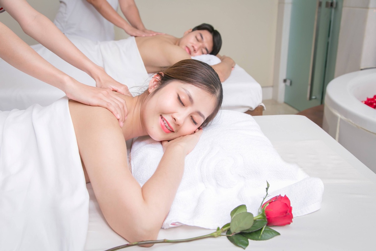 Indulge in a Romantic Valentine's Day Getaway at Spa Cenvaree