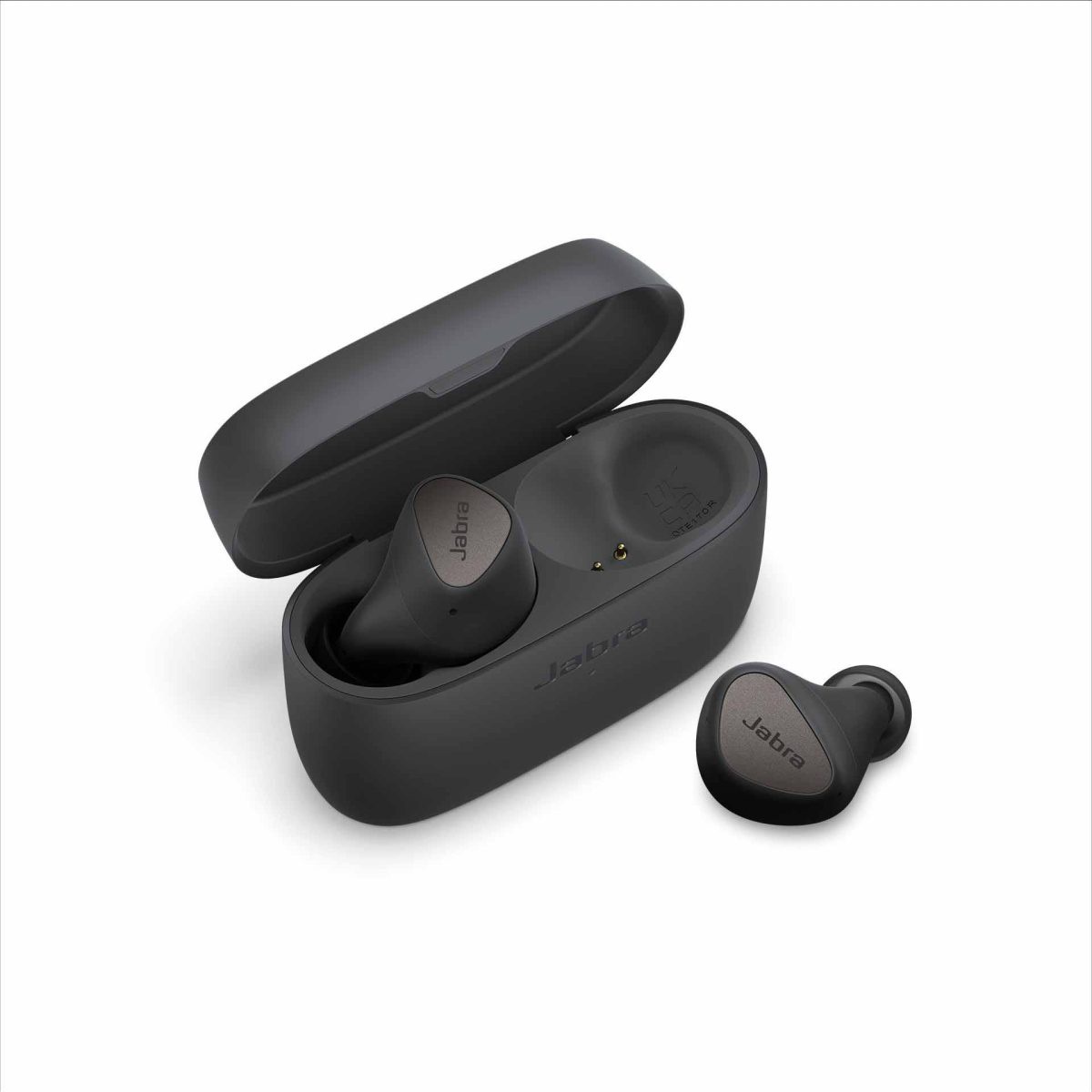 อาร์ทีบีฯ เปิดตัวหูฟังทรูไวร์เลสรุ่นใหม่ล่าสุด Jabra Elite 4 โดดเด่นด้วยเทคโนโลยี Bluetooth Multipoint จับคู่ 2 อุปกรณ์ได้อย่างรวดเร็ว