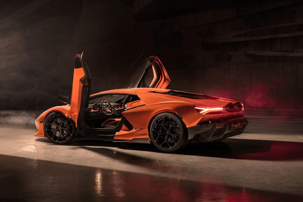 Bespoke High-Performance Bridgestone Tyres Unleash the New Lamborghini Revuelto's Potential