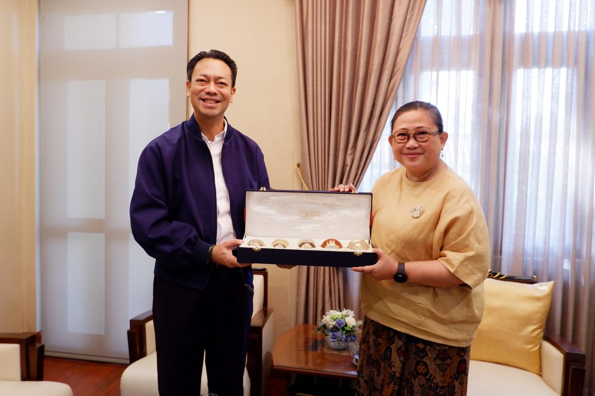 EXIM BANK เข้าพบเอกอัครราชทูต ณ เวียงจันทน์ สปป.ลาว หารือแนวทางส่งเสริมธุรกิจไทยขยายการค้าการลงทุนใน สปป.ลาว