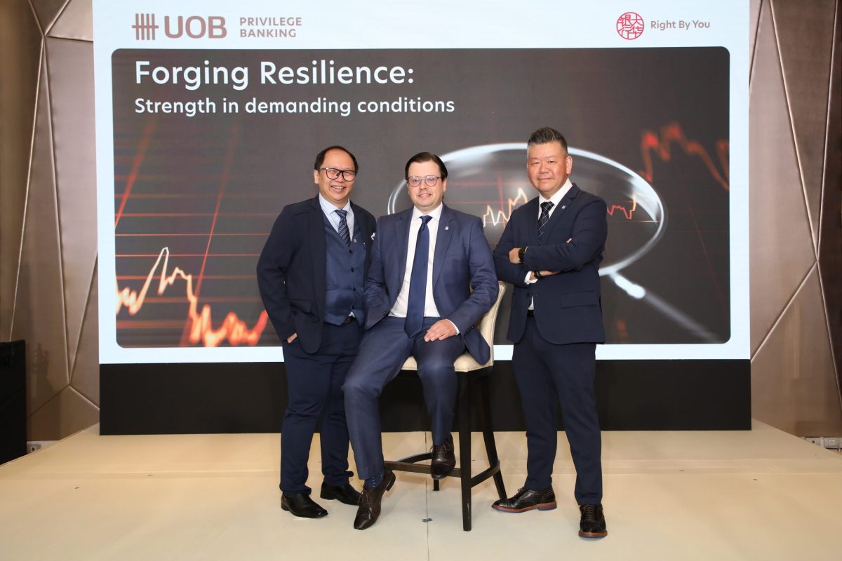 UOB Thailand equips clients with resilience and strength amid economic flux in the mid-year outlook seminar