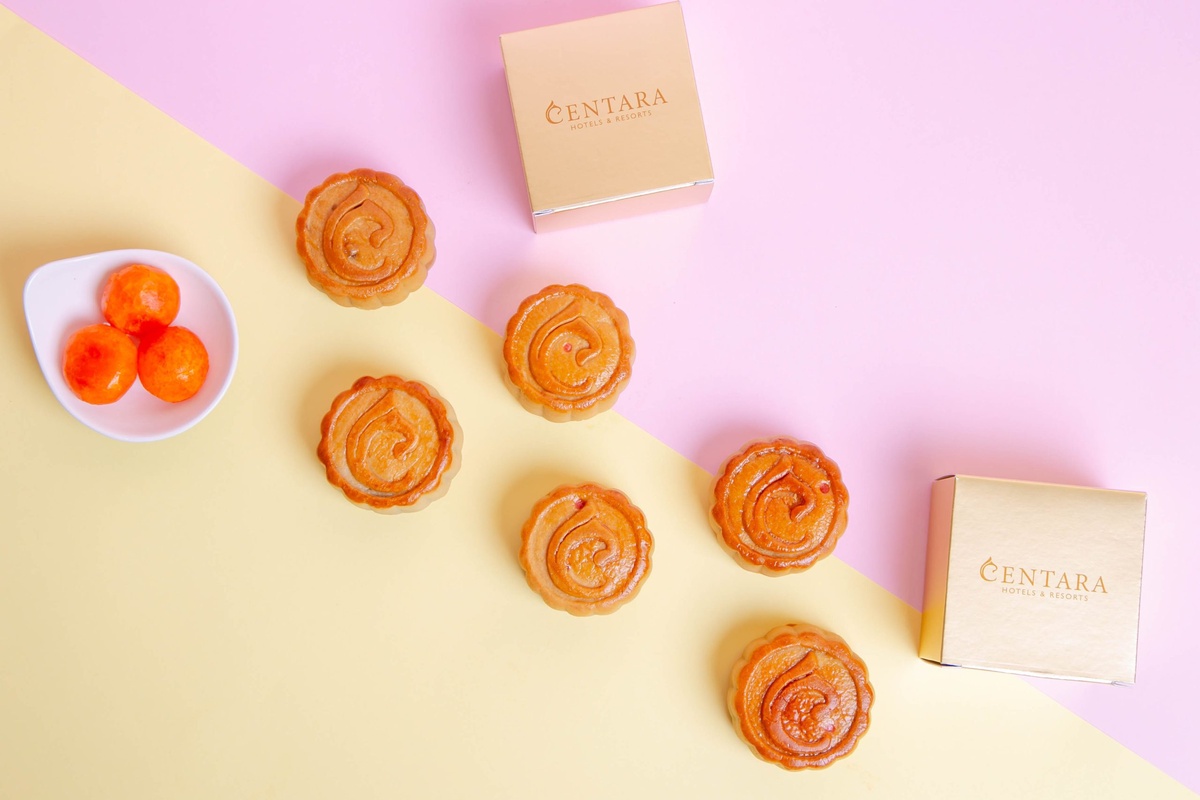 Embrace the Magic of the Mid-Autumn Festival: Mooncakes Now Available at Zing and Dynasty Restaurant!