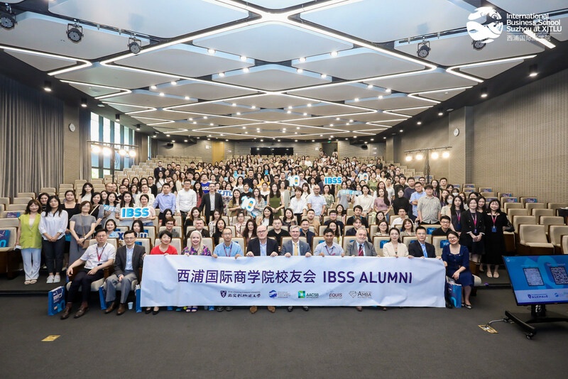 International Business School Suzhou at XJTLU celebrates 10 years with alumni event