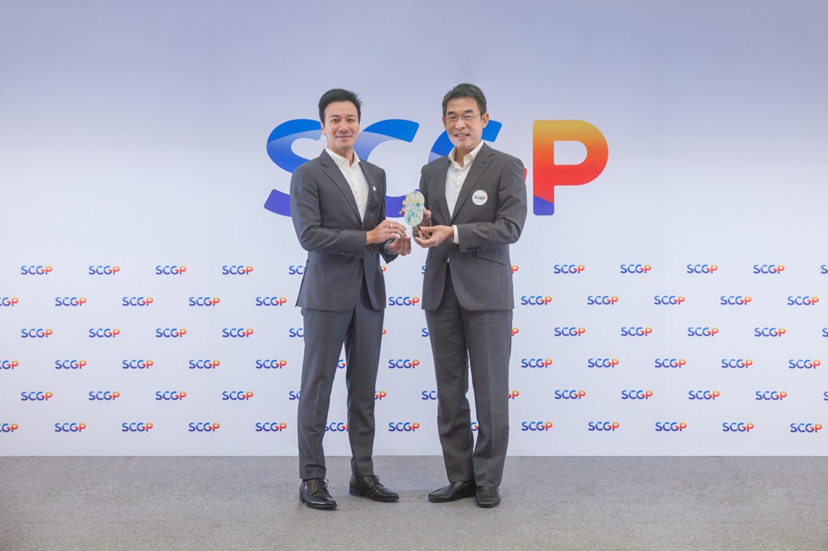 Shell Honored with an Award from SCGP for Achieving 100% Recycled Plastic Lubricant Packaging, Reinforcing its Commitment to Sustainable Business