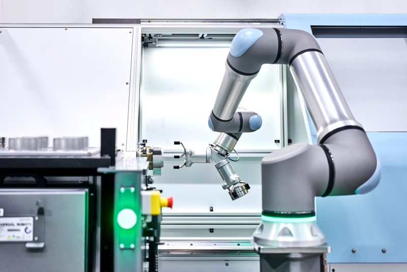 ยูนิเวอร์ซัล โรบอท เปิดตัวหุ่นยนต์ร่วมปฏิบัติงานใหม่น้ำหนัก 30 กก. สานต่อเส้นทาง นวตกรรมอย่างต่อเนื่อง