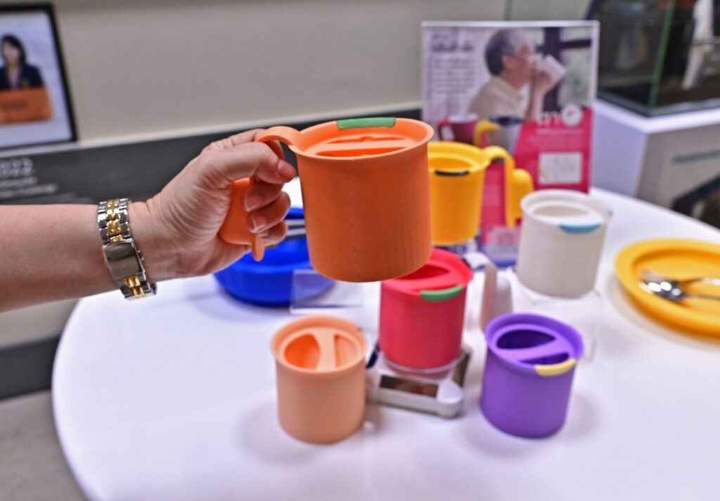 Anti-Choke Mug - Chula Innovation for Neuro Patients to Drink Water Confidently
