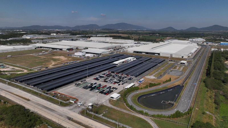 WHAUP ติดตั้ง Ford Solar Carpark ขนาด 7.7 MW โครงการ Solar Carpark ที่ใหญ่ที่สุดในประเทศไทย แล้วเสร็จพร้อมใช้งาน