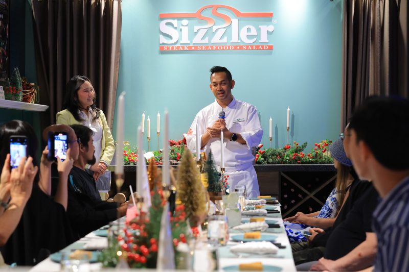ซิซซ์เล่อร์ จัด Sizzling Experience Chef's Table ครั้งแรก เสิร์ฟประสบการณ์อาหารไฟน์ไดนิ่งฟูลคอร์สสุดเอ็กซ์คลูซีฟ