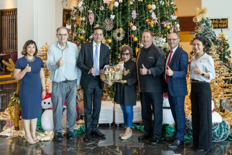Blue Elephant Collaborates with Novotel Bangkok Suvarnabhumi Airport Hotel 'Merry Sustainable Festive Season Hampers' from now until 6 January 2024