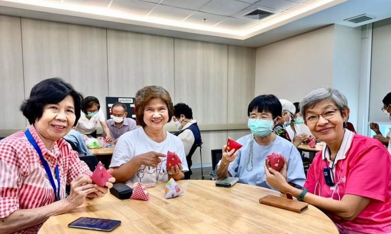 กลุ่มนักธุรกิจจิตอาสาโครงการเพาะรักษ์ จับมือ CIMB Thai และชมรมสมองใสใจสบาย ฟื้นฟูผู้สูงวัยภาวะสมองเสื่อม