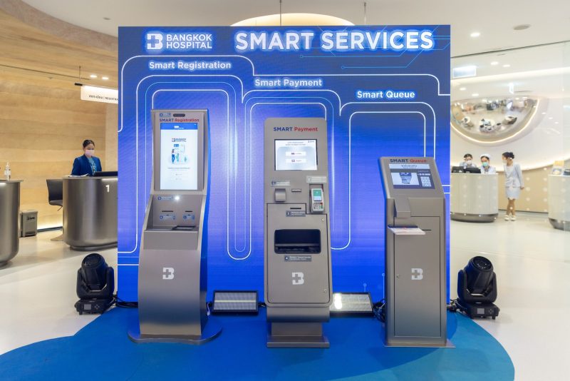 รพ.กรุงเทพ เปิดตัว 4 ศูนย์บริการรูปลักษณ์ใหม่ ด้วย Smart Services เสริมความสะดวกเพิ่มความรวดเร็วในการรับบริการ ตอบโจทย์ไลฟ์สไตล์การใช้ชีวิต