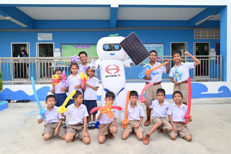 Hino We Care Makes a Progress in the Hino Solar Powering a Sustainable Tomorrow Project by Installing the 5th Solar Cell Panel Device at Tawaklongtrong School in Samuth Prakarn Province