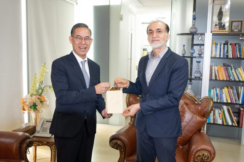 ibank received an invitation from the Ambassador of the Islamic Republic of Iran to Thailand to discuss opportunities to build trade and investment relationships